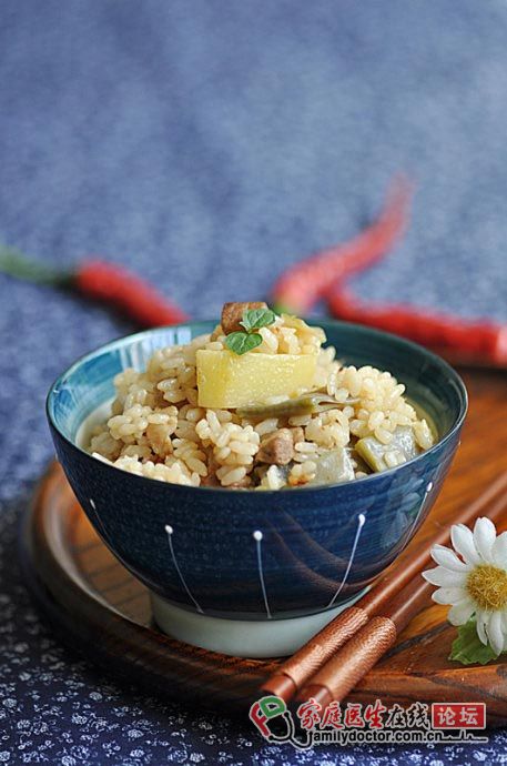 上班族媽媽的飯菜一鍋出——土豆豆角燜飯