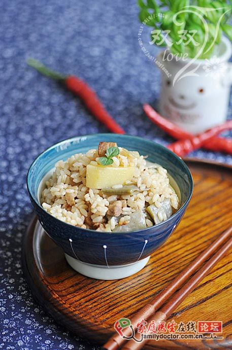 上班族媽媽的飯菜一鍋出——土豆豆角燜飯